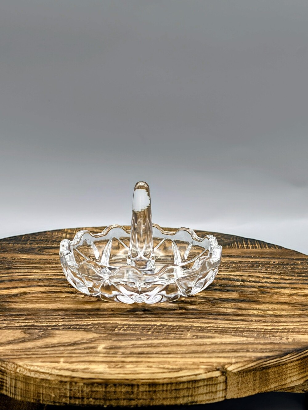 Vintage Italian 24% Lead Crystal Ring Holder, Crossed Diamond Cut Trinket Dish